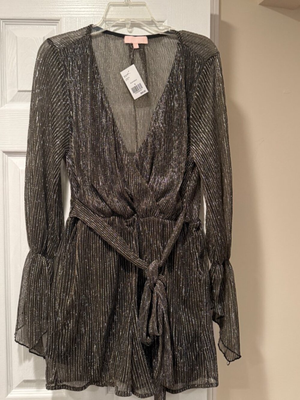 Paradiso Black & Gold Metallic Romper – Size Small – NWT
